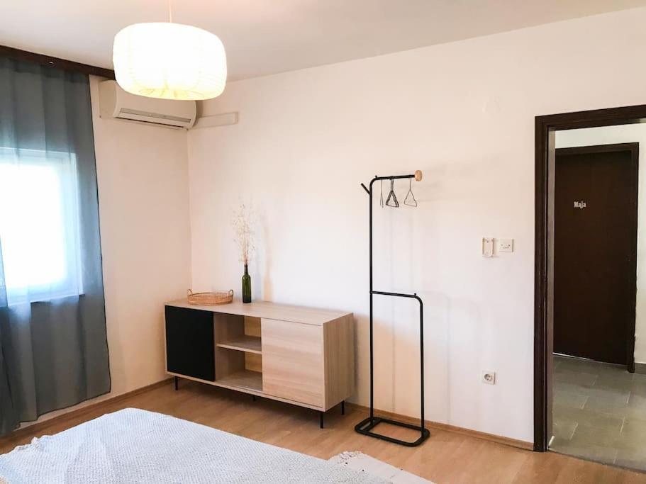 Lukenda Rooms Pakoštane Buitenkant foto